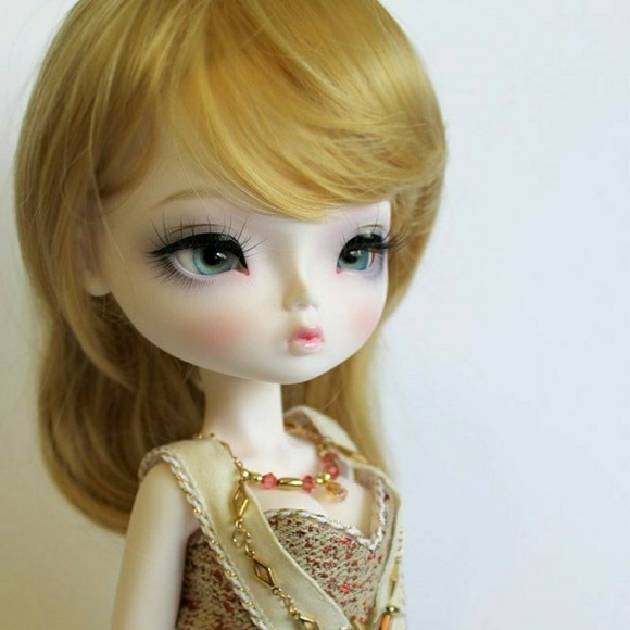 Meet your Posher, Kere - Picture 1 of 1